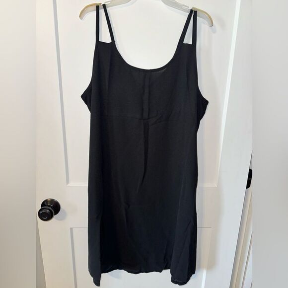 WOMENS BLACK SLEEVELESS BLOUSE TOP - Picture 3 of 5